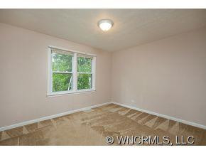 53 Green Acres Ave - Photo 7