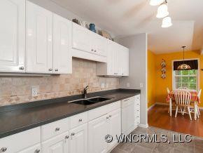 395 Lytle Cove Road - Photo 11