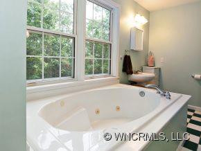 395 Lytle Cove Road - Photo 14