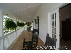 133 Ashworth Avenue - Photo 18