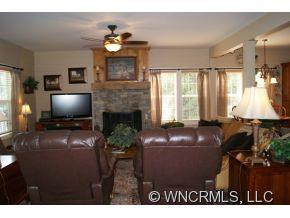 133 Ashworth Avenue - Photo 3