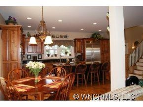 133 Ashworth Avenue - Photo 6