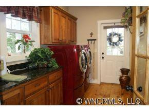 133 Ashworth Avenue - Photo 7