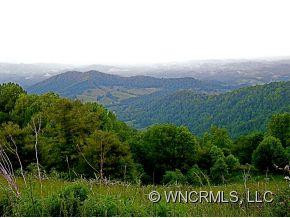 1745 Sugar Camp Road - Photo 2