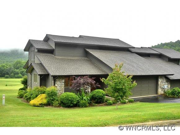 38 La Vista Drive