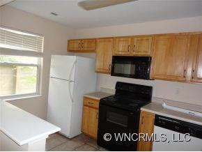 710 CARLYLE WAY - Photo 4
