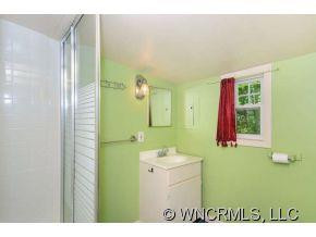 102 Hayes Cove Road - Photo 15