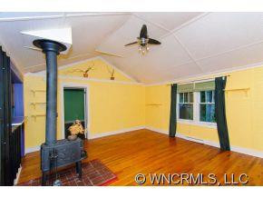 102 Hayes Cove Road - Photo 6