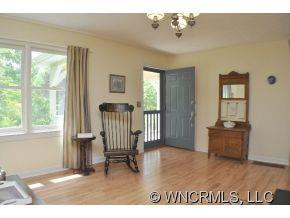71 N. Meadow View Drive - Photo 3