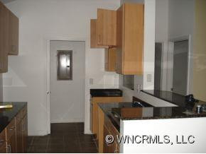 1000 OLDE EASTWOOD VILLAGE BLVD 305 - Photo 5