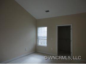 1000 OLDE EASTWOOD VILLAGE BLVD 305 - Photo 10