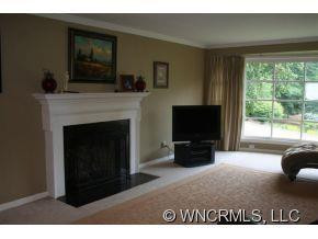 8 North Oak Forest Drive - Photo 3