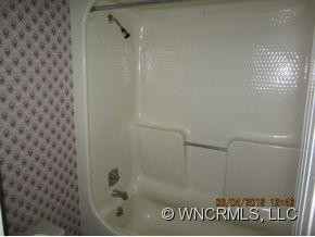 17 Woodmere - Photo 14