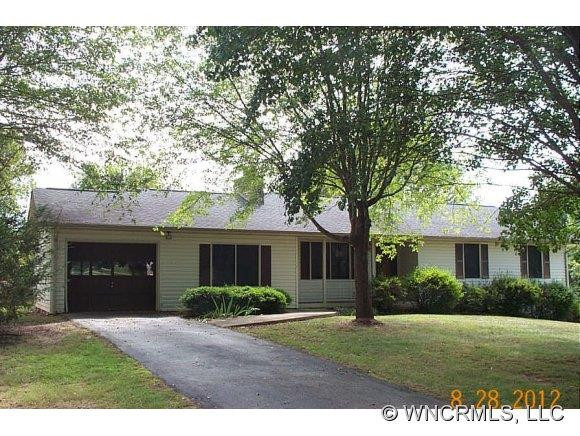 18 Bradford Pear Lane