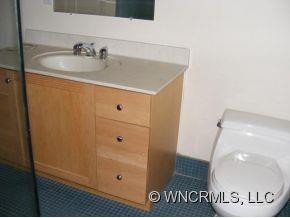 55.5 Haywood Street - Photo 4