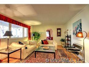 11 Maplewood - Photo 6