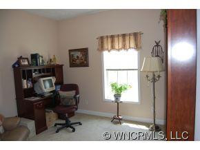 199 Beechnut Drive - Photo 10