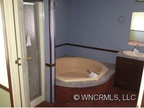 1818 Newfound Road - Photo 7
