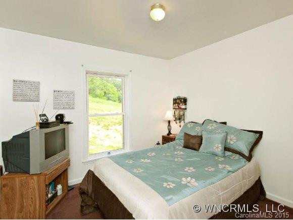 378 YATES COVE ROAD - Photo 10