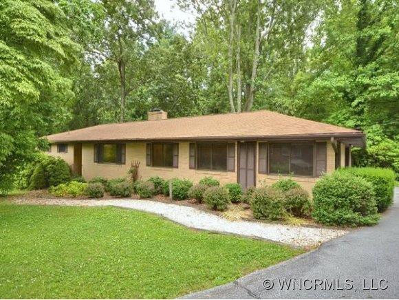 1330 VALMONT