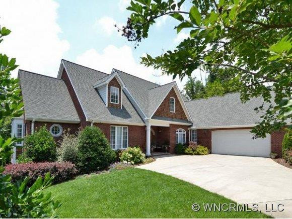 1658 OLMSTED DRIVE