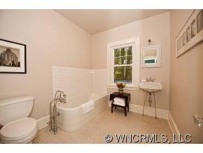 75 Blue Ridge Avenue - Photo 9