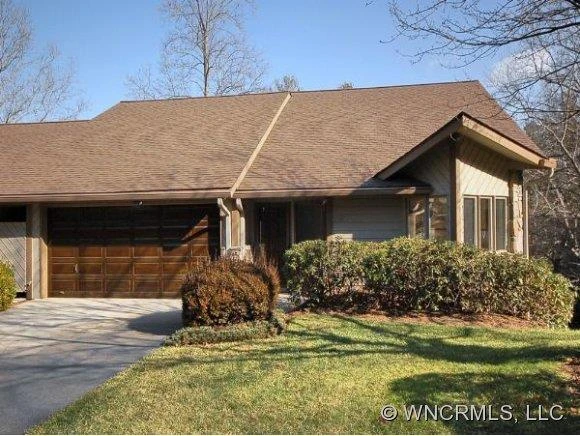 1302 TIMBER TRAIL
