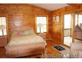 557 Adirondack Lane - Photo 18