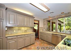 1836 Carolina Drive - Photo 10