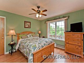 799 NELLIE JOHN DRIVE - Photo 8