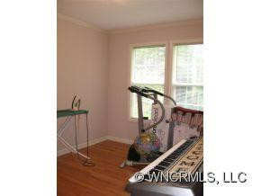 2950 Evans Road - Photo 9