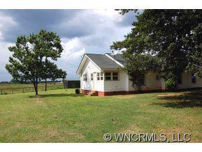 570 Lambs Grill Rd - Photo 2