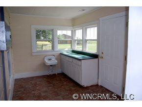 570 Lambs Grill Rd - Photo 10