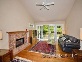 212 SUGAR HOLLOW ROAD - Photo 4