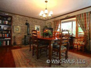 35 ALPEN ROSE WAY - Photo 6