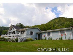 94 Crestwood Drive - Photo 2