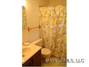 94 Crestwood Drive - Photo 17