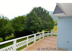 94 Crestwood Drive - Photo 18