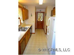 94 Crestwood Drive - Photo 8