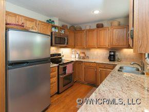 205 Cedarview Drive - Photo 7