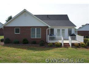 123 Charleston Court - Photo 2