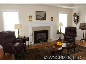 123 Charleston Court - Photo 11