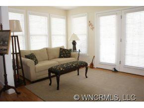 123 Charleston Court - Photo 13