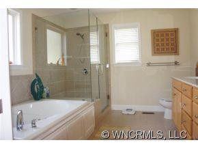 123 Charleston Court - Photo 17