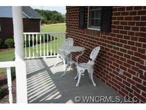 123 Charleston Court - Photo 4