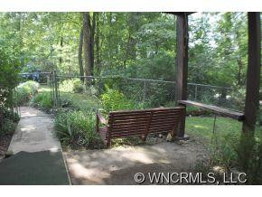 2801 Hampton Drive - Photo 4