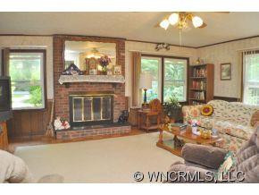 2801 Hampton Drive - Photo 6