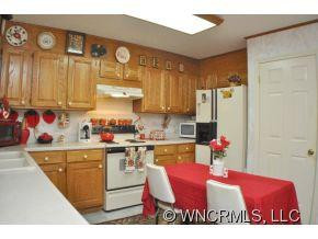 2801 Hampton Drive - Photo 8