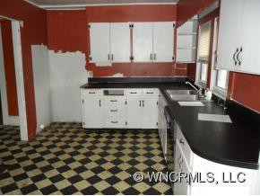 141 High Street - Photo 2