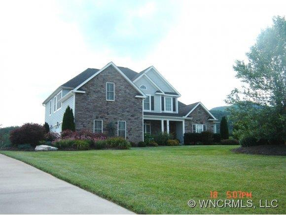 11 Cedar Bluff Ct.